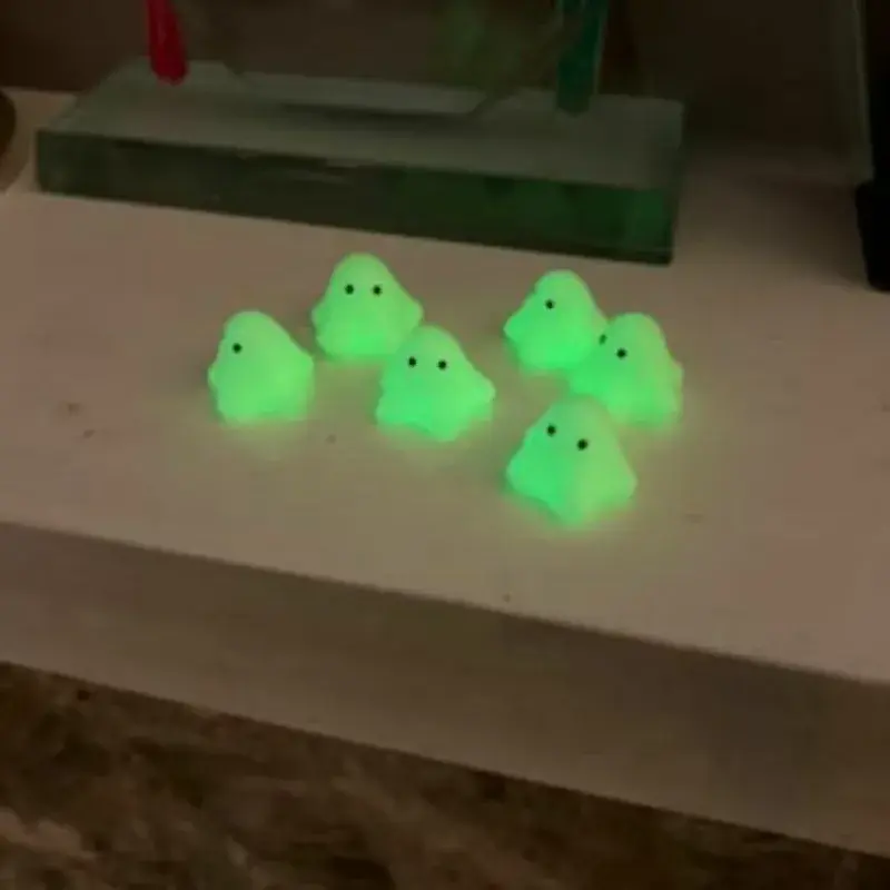 Thumbnail: Glow In The Dark Polymer Clay