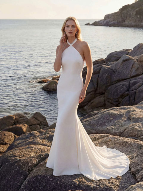 Pronovias Chanting Brautkleid 01 Front bei Marie Bernal