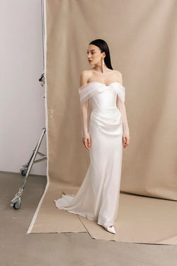 Devine Atelier Caroline by Marie Bernal