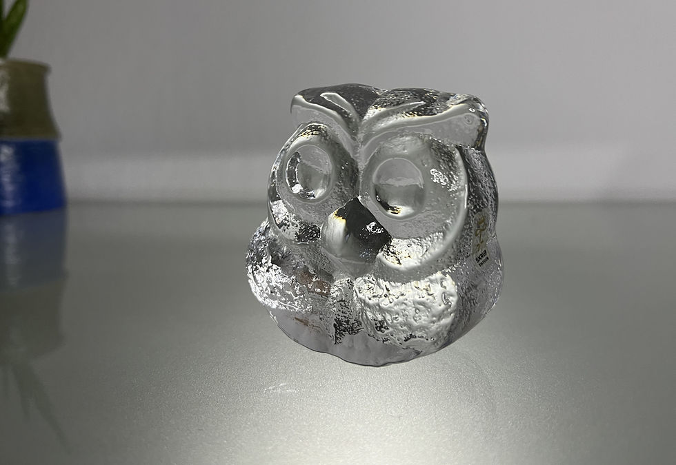 Thumbnail: Skruf Sweden Owl Glass Figurine (8cm) by Lars Hellsten
