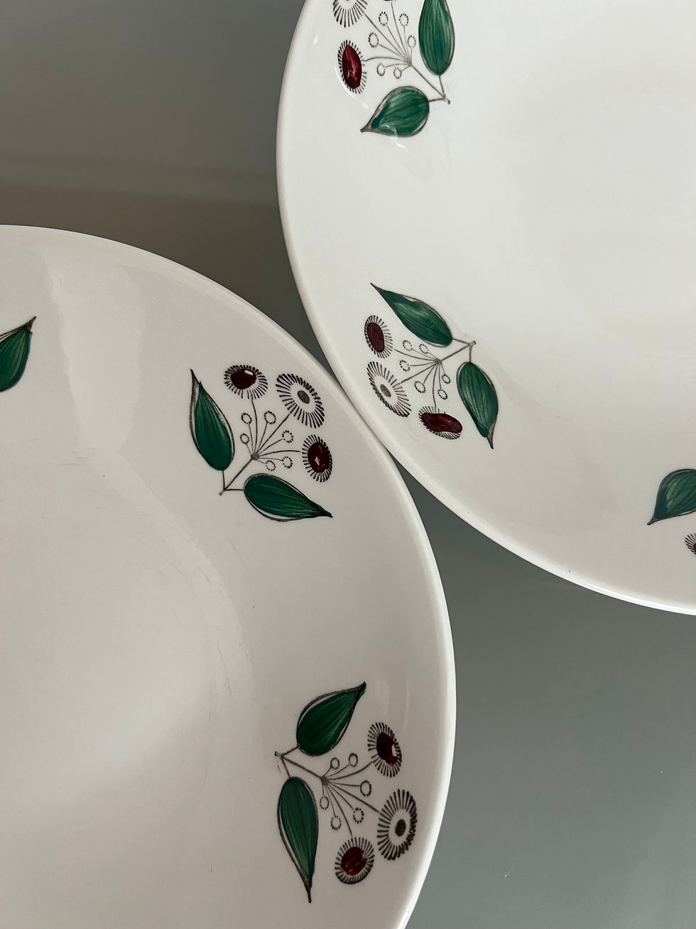 Thumbnail: Rörstrand Red Flower Deep Plate / Salad Plate, Handpainted