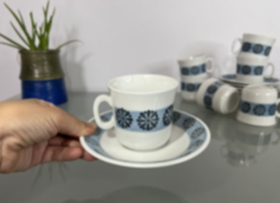 Upsala Ekeby Gefle Vega 咖啡杯組 by Berit Ternell