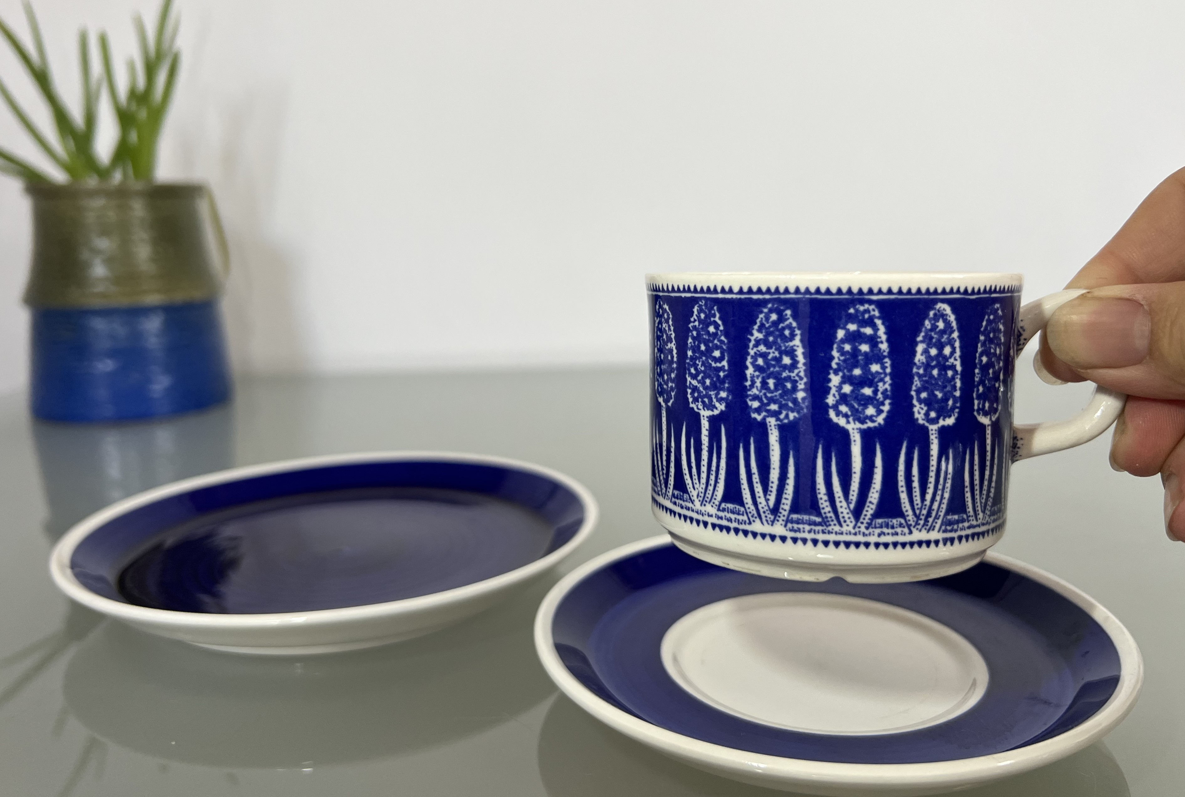 Upsala Ekeby Hyacint (Blue) Coffee Cup set with Dessert Plate by Arthur Percy