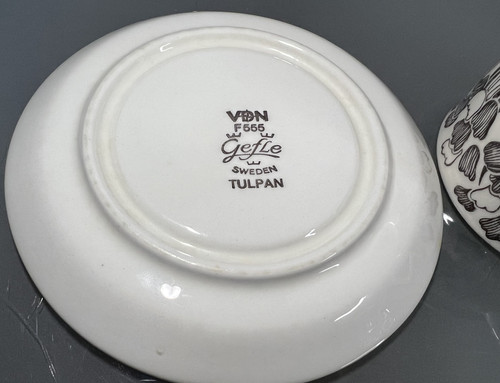 Upsala Ekeby Gefle Tulpan Coffee Cup and Saucer by by Helmer