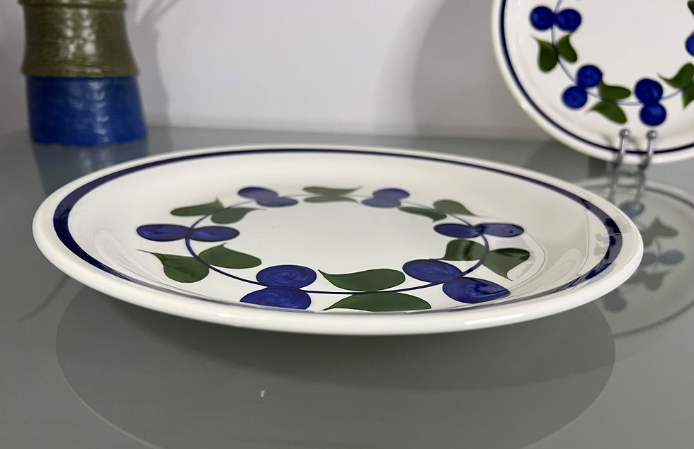 Thumbnail: Rörstrand Irene Dinner Plate (27cm) by Rosemarie Benedikt