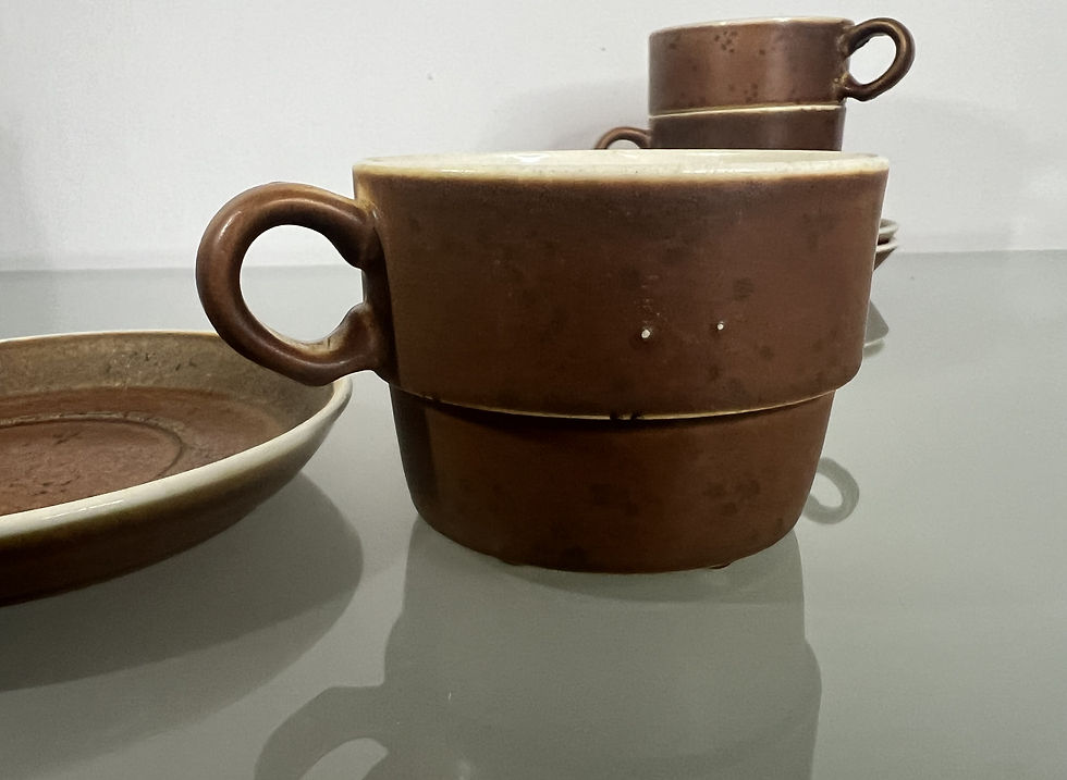Thumbnail: Gustavsberg Coq, Tea Cup Set by Stig Lindberg