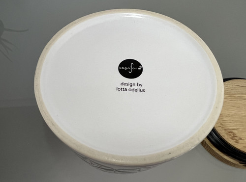 sagaform キャニスターdesign by lotta odelius SAGAFORM , LOTTA ODELIUS, LIDDED CONTAINER, PORCELAIN W/WOOD
