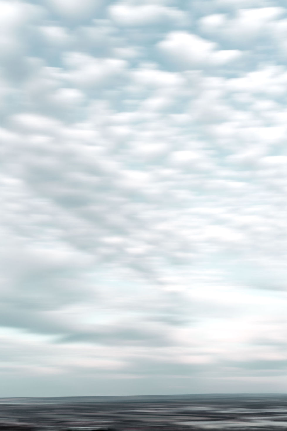 2022 / walked along the clouds