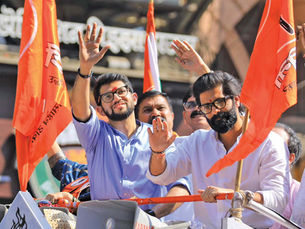 Battle royale at Prabhadevi-Mahim belt