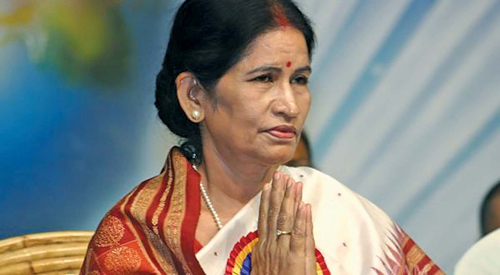 The Inner Voice of a Silenced Queen