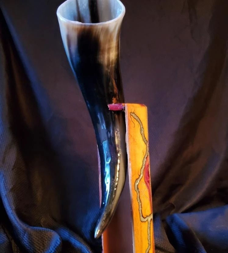 Thumbnail: Viking Drinking Horn with Stand