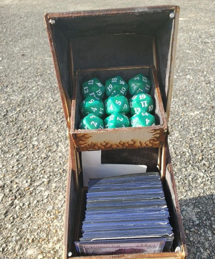 Thumbnail: Custom MTG Deck Box