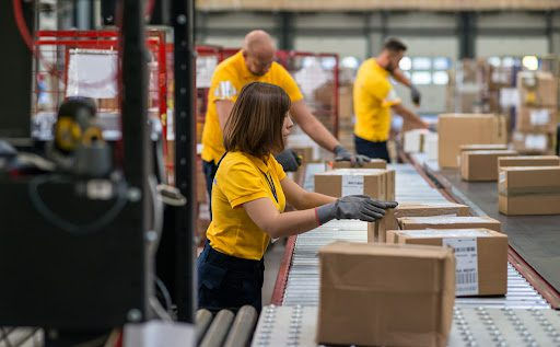 What Is a Fulfillment Center? Everything You Need to Know Veltri Logistics