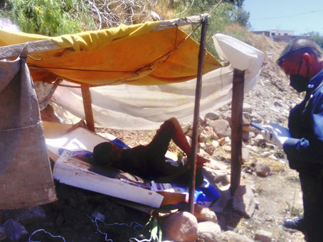RESCATAN A HOMBRE LESIONADO QUE VIVÍA EN ARROYO