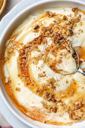 Greek Yoghurt with Honey and Walnuts