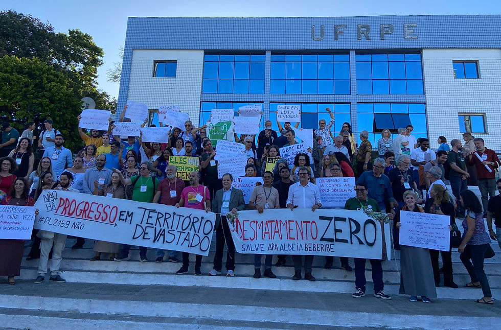 Ato contra a PL da Devastação na 77ª Reunião anual da SBPC. Foto: Kayo na Real