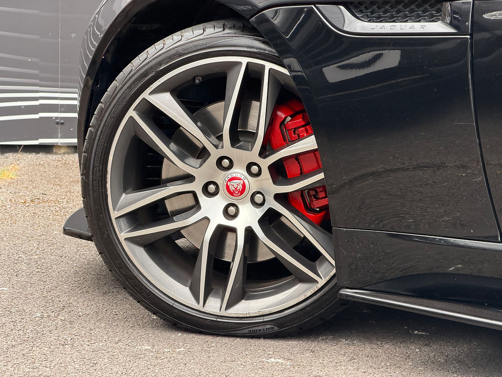 Thumbnail: Jaguar F-TYPE 2.0i P300 Auto