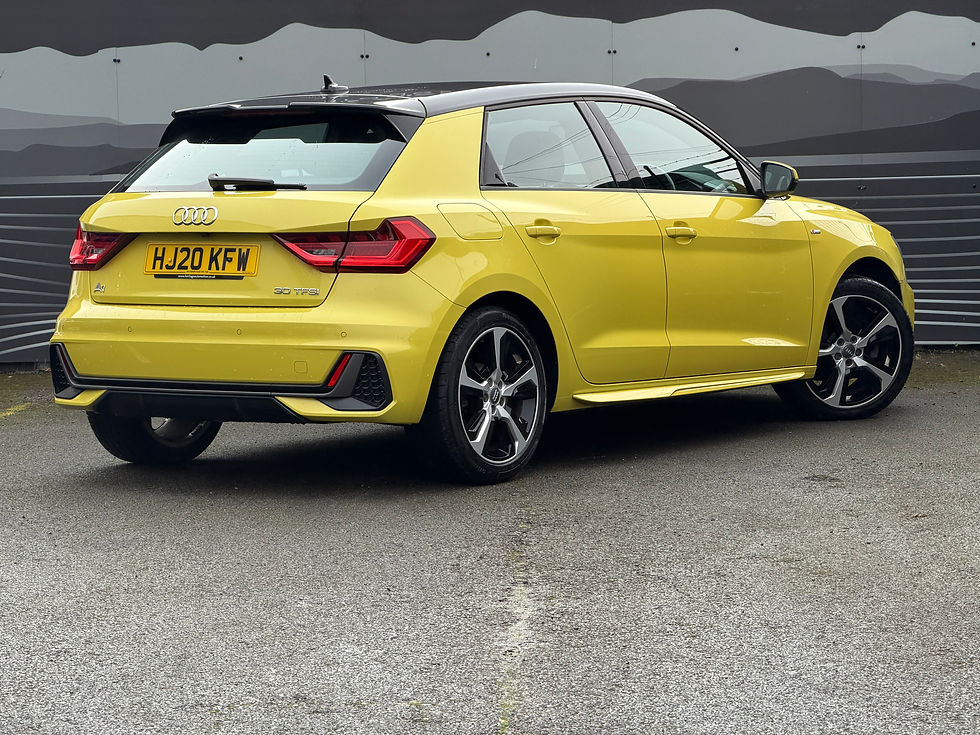 Thumbnail: Audi A1 30 S line Sportback S Tronic Auto