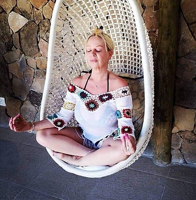 Personal growth through meditation and emotional resilience and wellbeing support connection