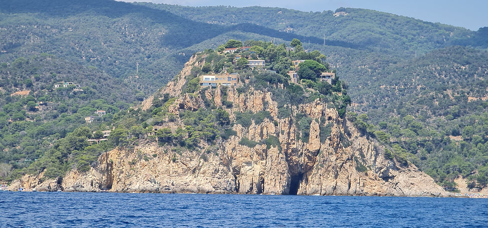 Rocky scenes in the Costa Brava