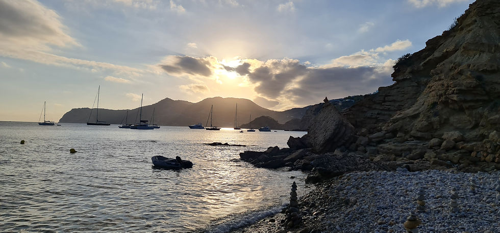 Chilling in Cala Coixota