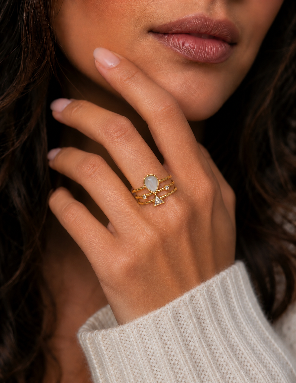 Thumbnail: ZÉA Nova Prism Ring