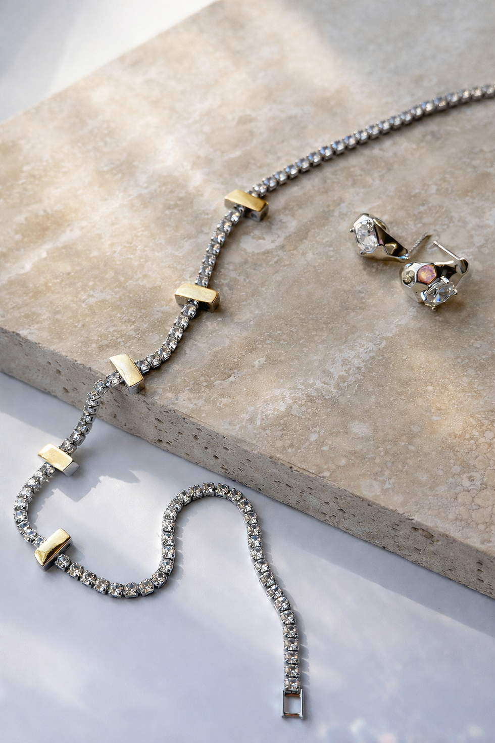 Thumbnail: ZÉA Lumi Link Necklace