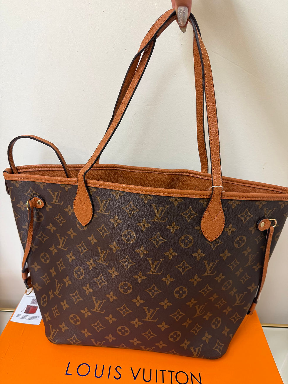 Reversible LV Neverfull, brown leather, new: $80