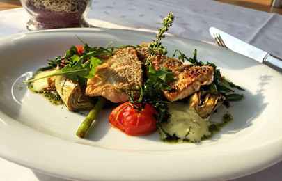Reinankenfilet auf Grüngemüse