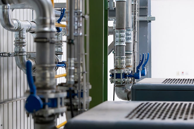 Konstrukcje stalowe pod instalacje przemysłowe – montaż, rurociągi, sprężarkownia – BSKOMFORT