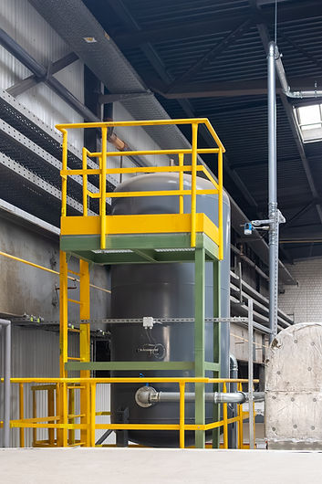 Konstrukcje stalowe pod instalacje przemysłowe – montaż, rurociągi, sprężarkownia – BSKOMFORT