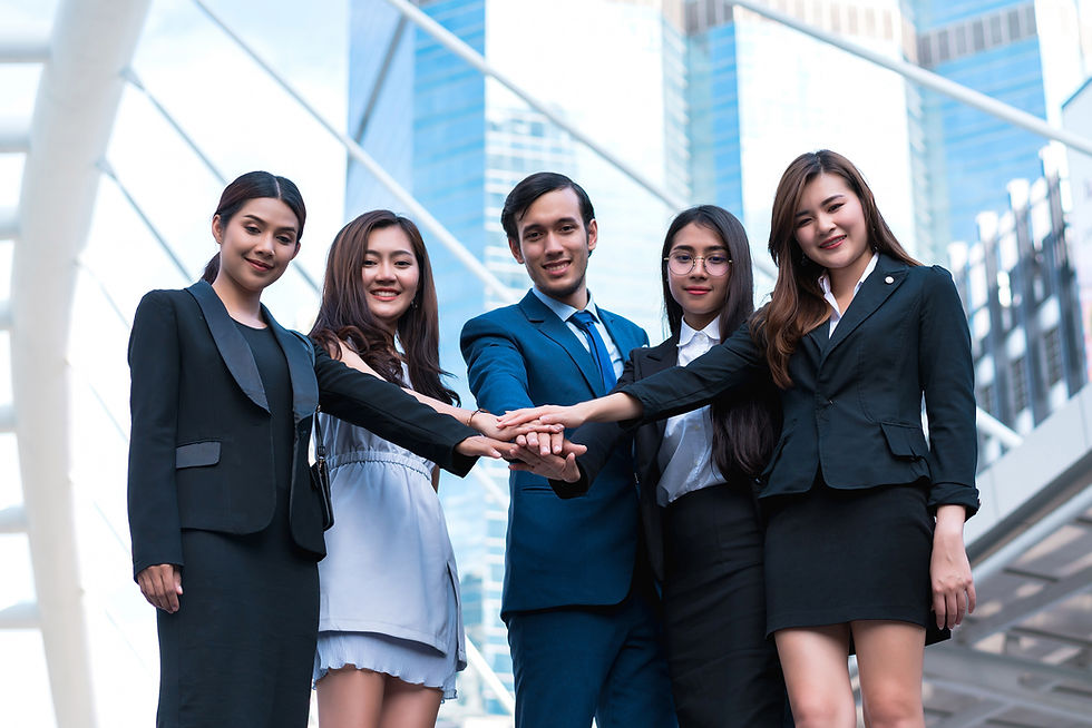 SMI FUNDING consultants assisting Malaysian SMEs with grant application preparation