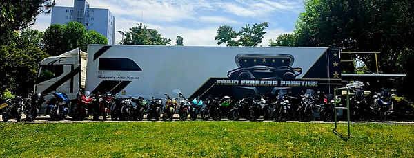 camiao com moto vilar sur glane.jpeg