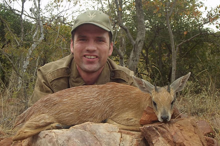 LBG Safaris Greysbuck (11).JPG