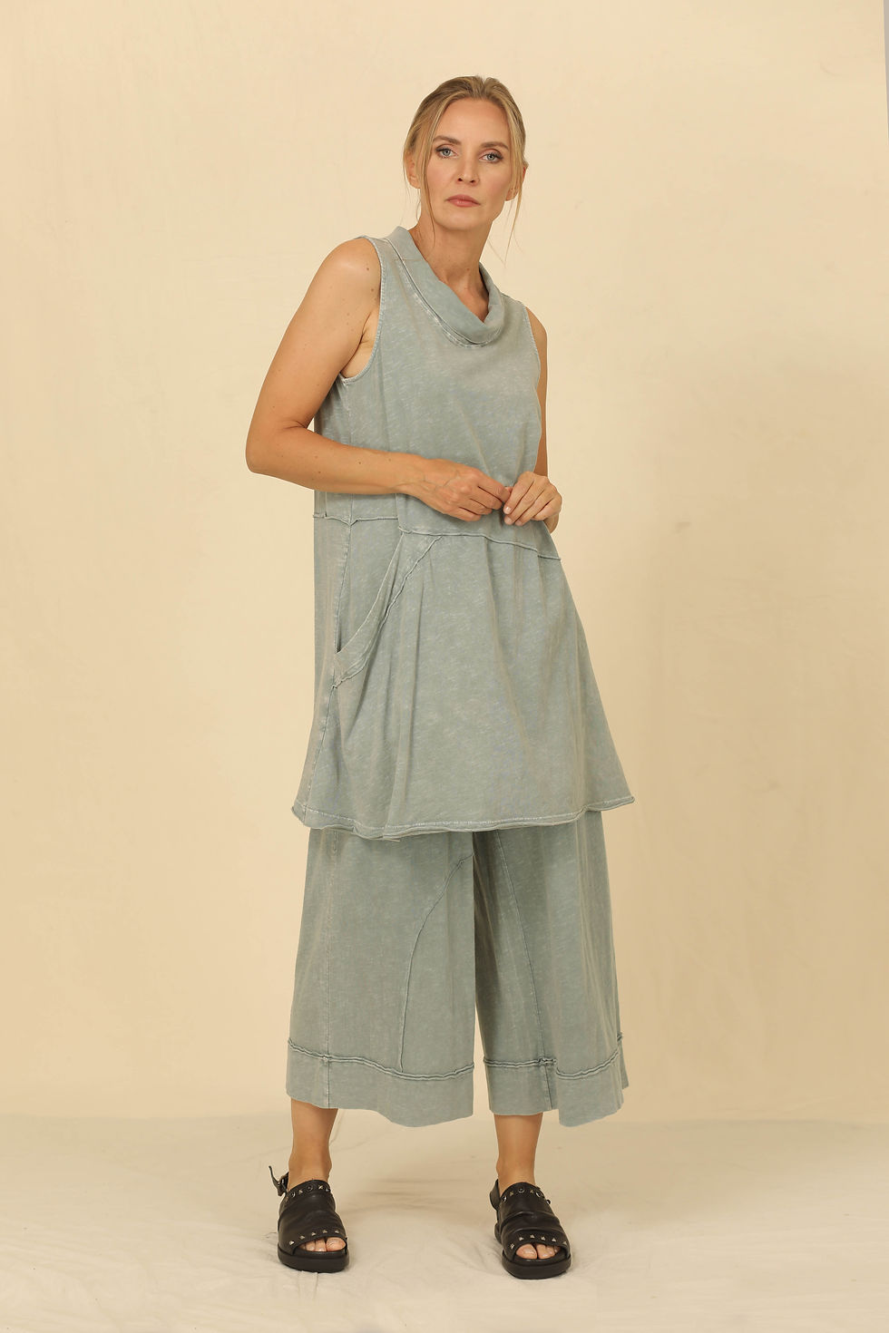 Thumbnail: Lyla Tunic - 7G3789