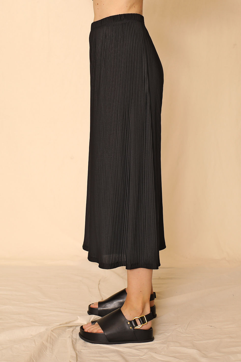Thumbnail: Silvana Pant - Y98109
