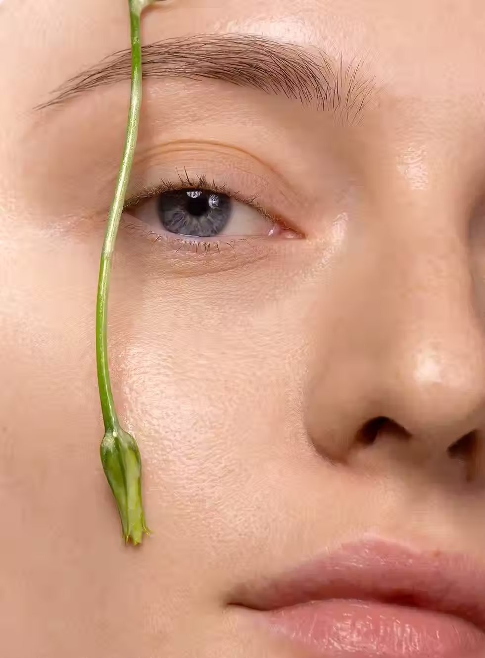 Thumbnail: Mádara Hydra Glow Hyaluron Peptide Serum 30ml
