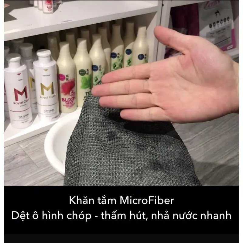 Thumbnail: Khăn tắm siêu thấm chó cưng - Sợi bông Microfiber | BossDog