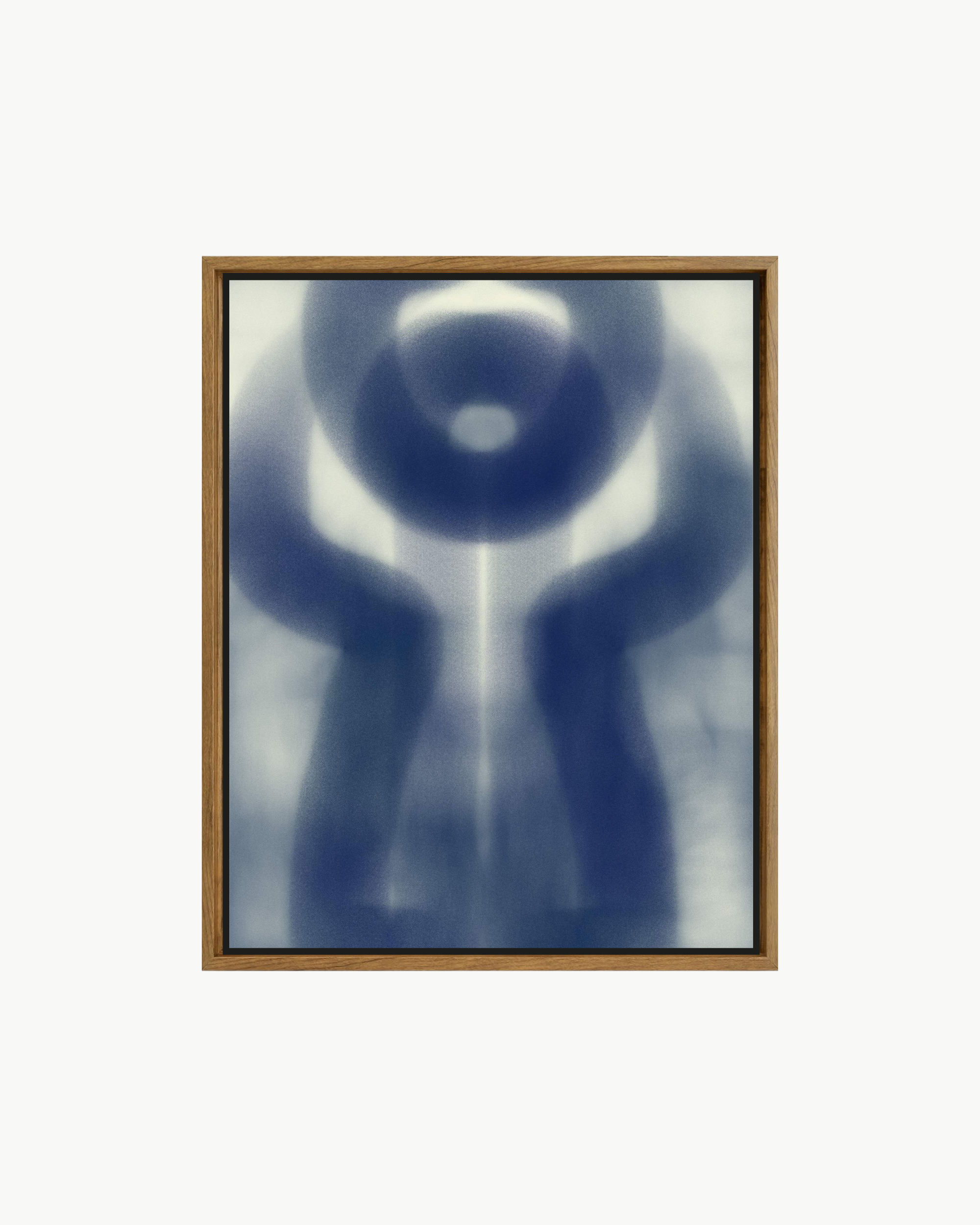 arte abstrata azul e neutra com moldura Freijó