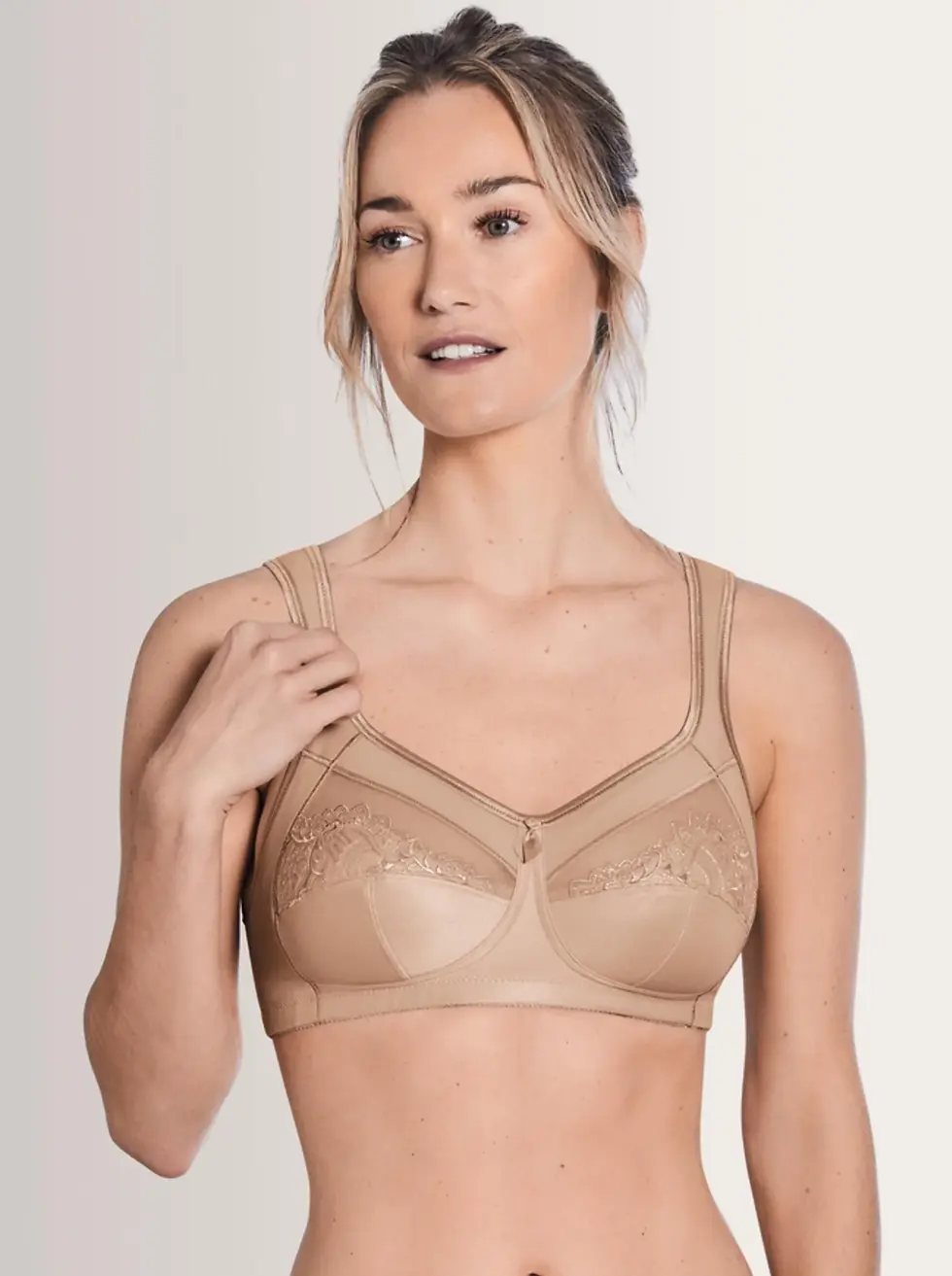Thumbnail: Amoena Isadora Non-Wired Bra - Sand