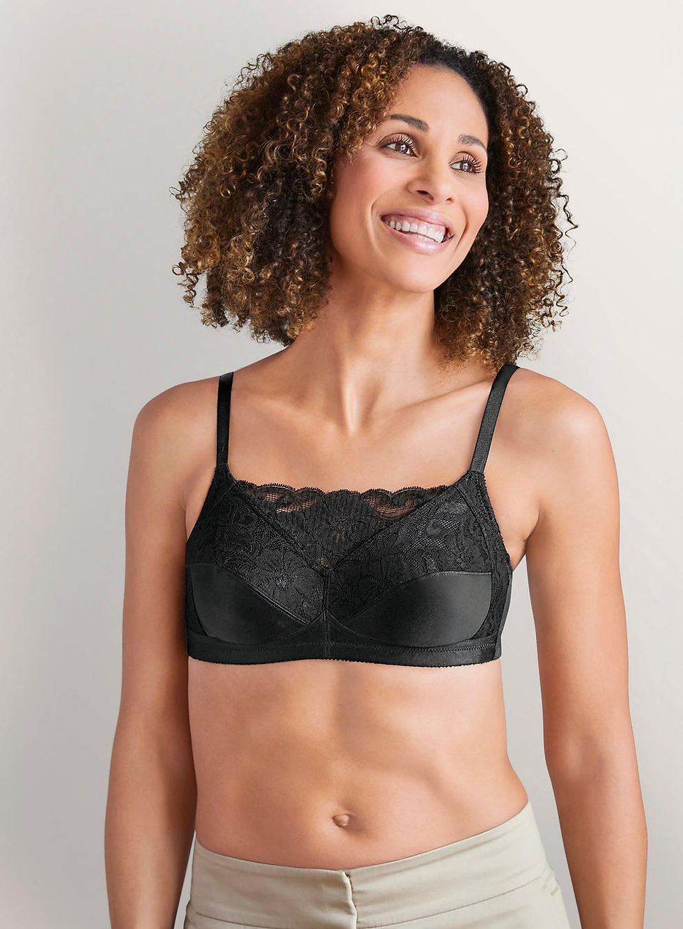 Thumbnail: Amoena Isabel Non-Wired Camisole Bra