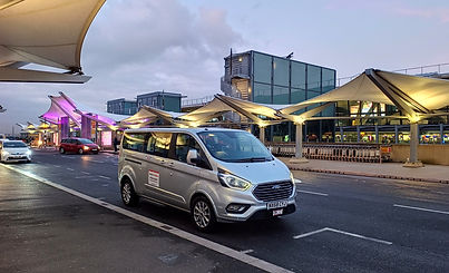 Minibus hire Heathrow Airport