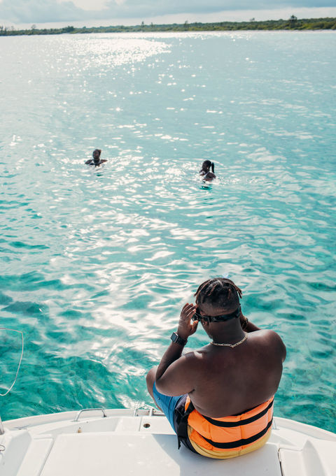 This is Tulum mexico by tulumyst. Yacht and catamaran rental in Tulum Quintana Roo where you can snorkel in crystal clear waters
