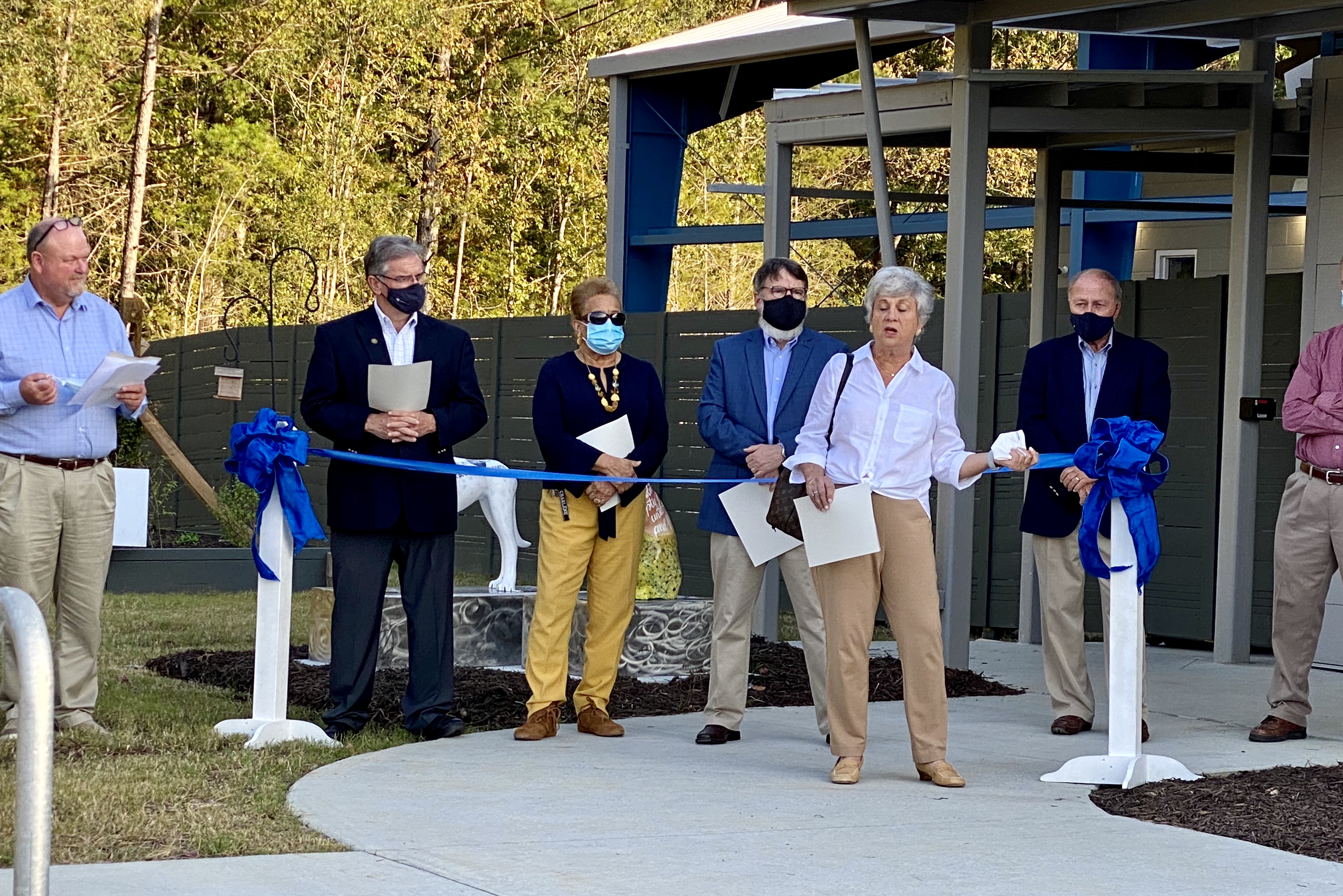 LASS President, Arlene McCarthy, giving her remarks at the shelter grand opening.