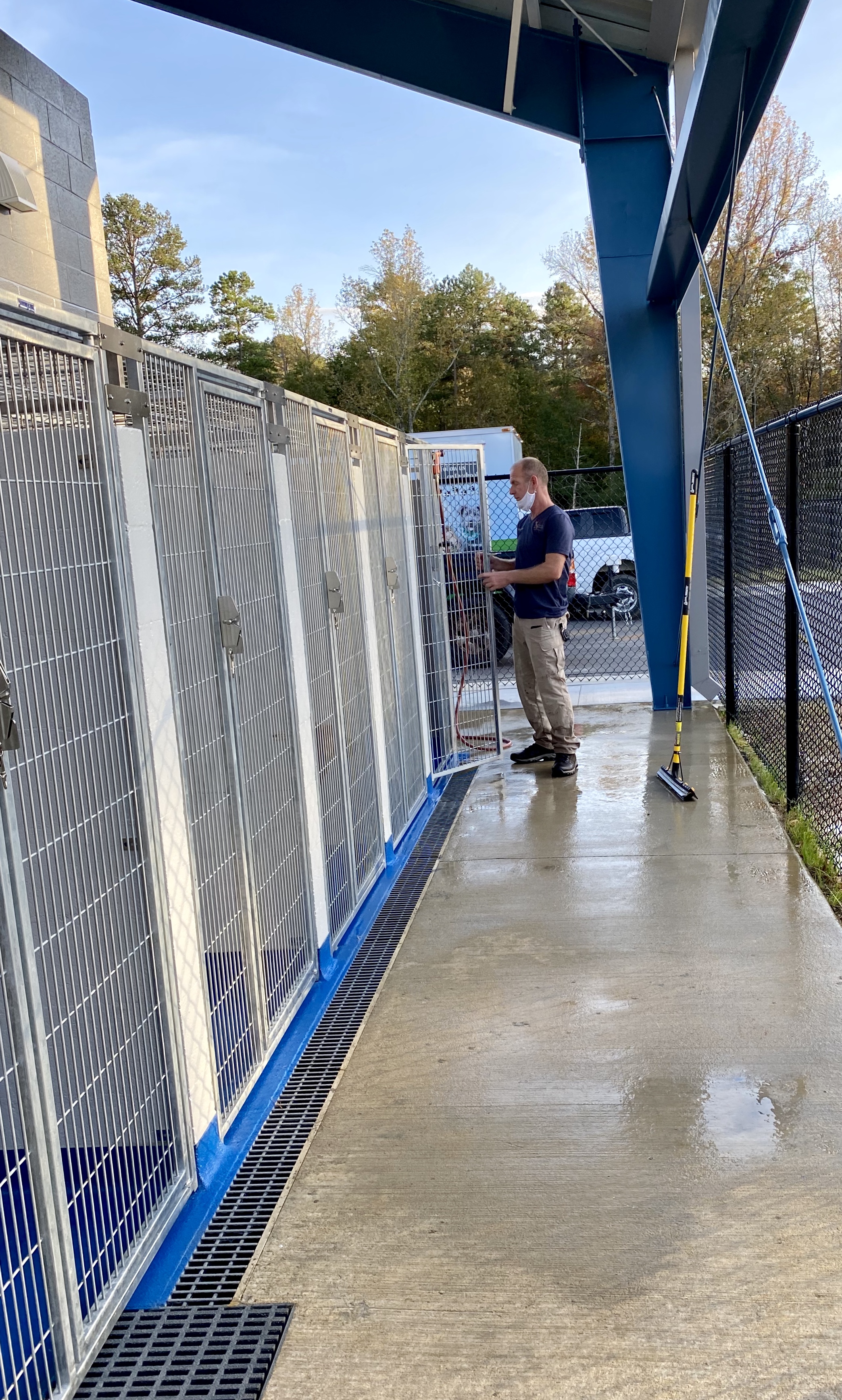 Mauricio Amat - Kennel Tech