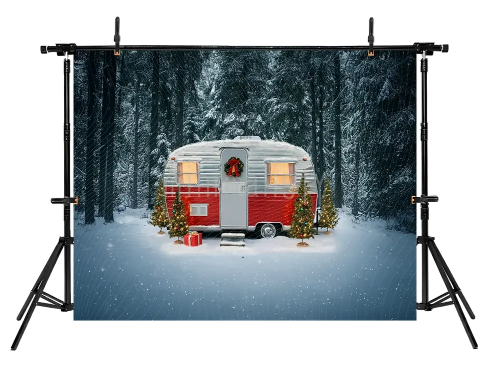 Миниатюра: Фон с фургоном и зимним лесом, снежный студийный фон
