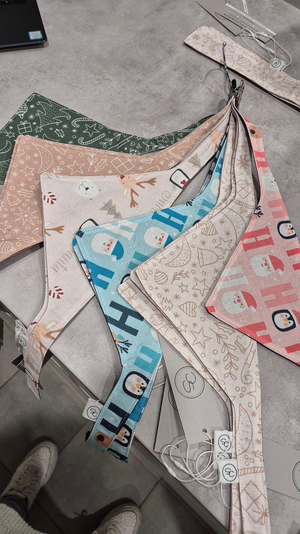Miniaturbild: Bandanas alte Kollektionen