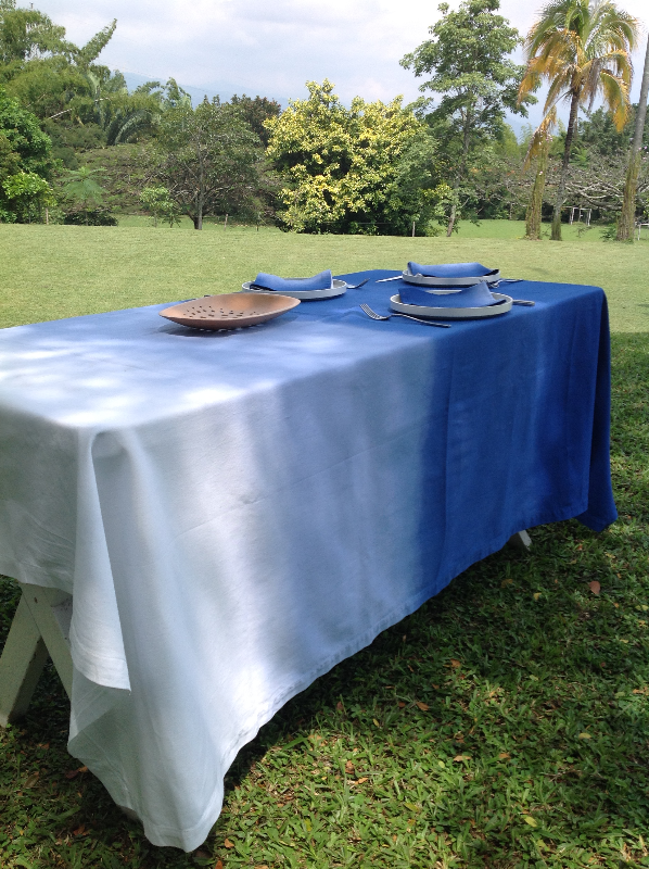 mantel tie dye azul 1
