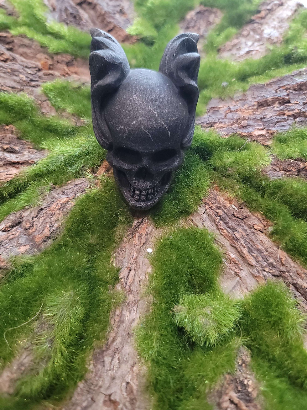 Thumbnail: Black Obsidian Carving