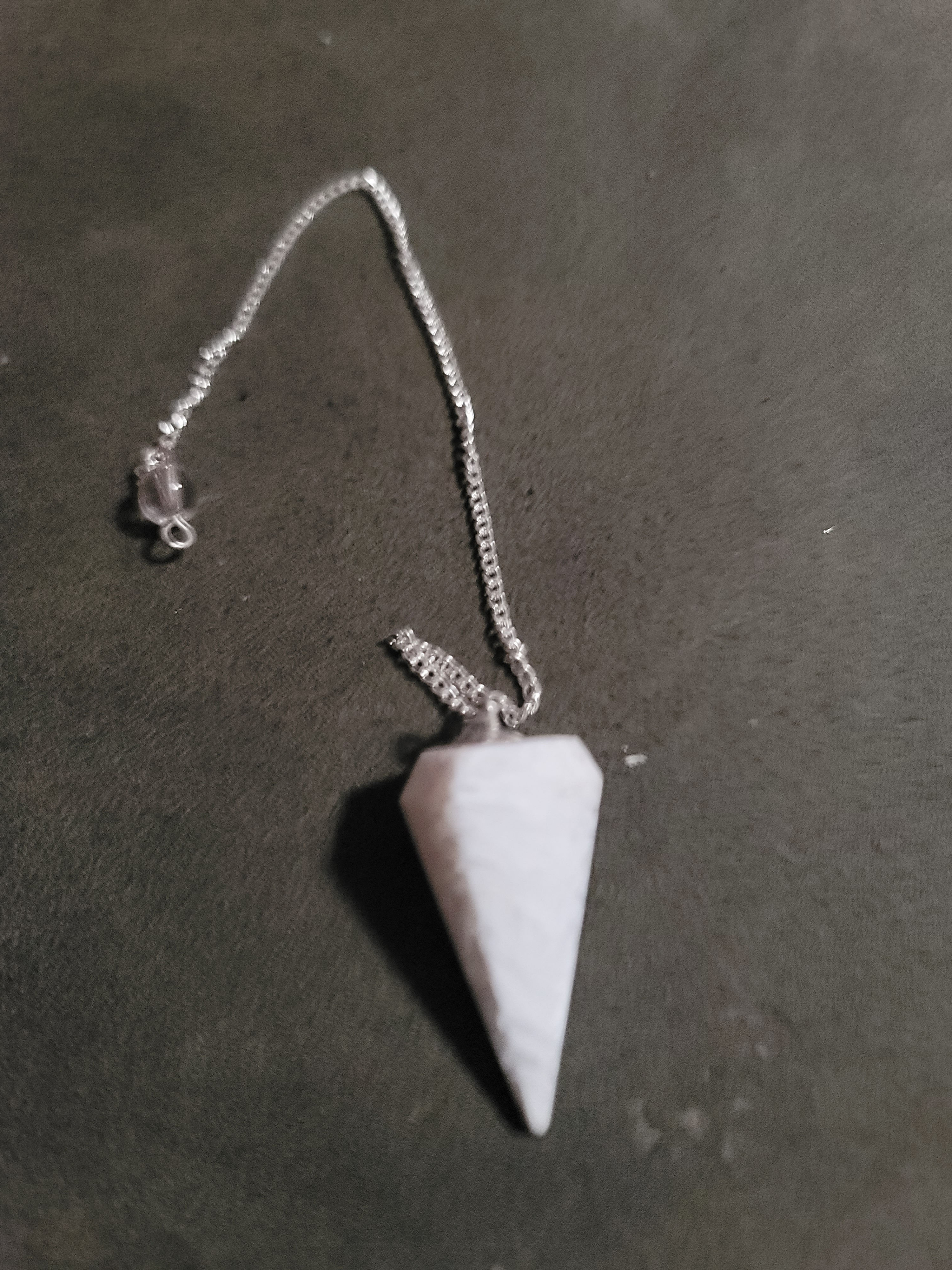 Scolecite Pendulum